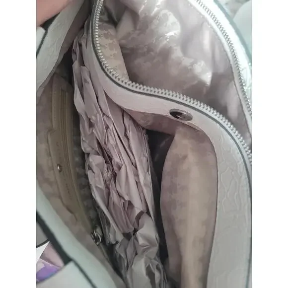 karl lagerfeld handbag - Picture 7 of 7